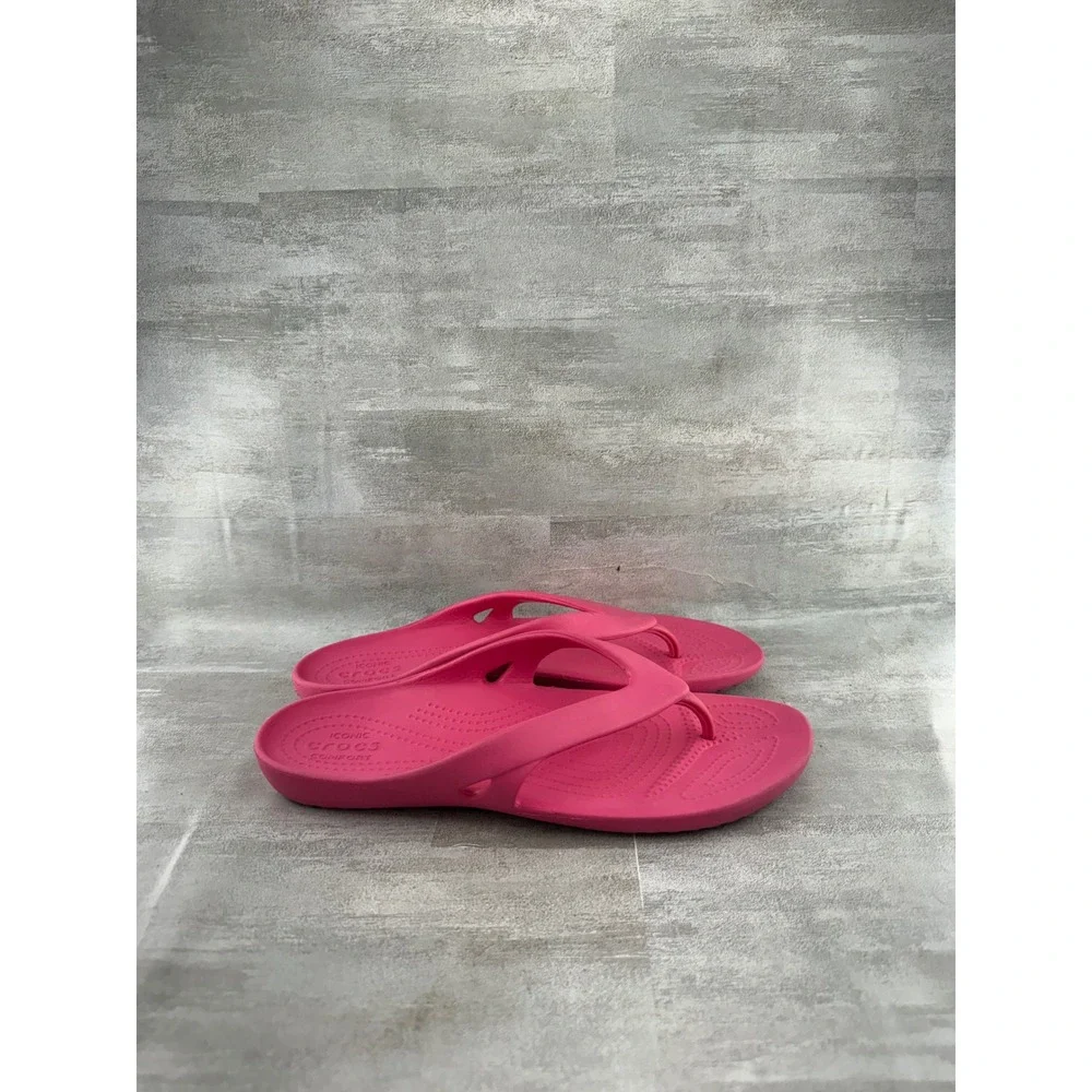 Crocs Kadee II Flip Flops Womens 9 Pink Lightweight Comfort Sandals 202492